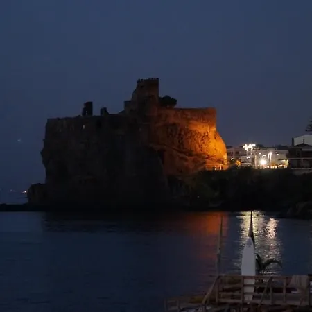 Blu E Il Castello *