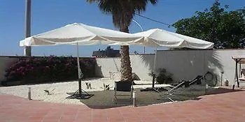 Blu E Il Castello فندق مبيت وإفطار *