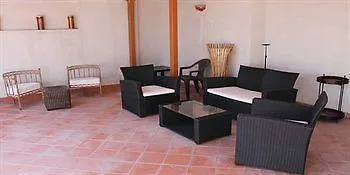 Blu E Il Castello Bed & Breakfast